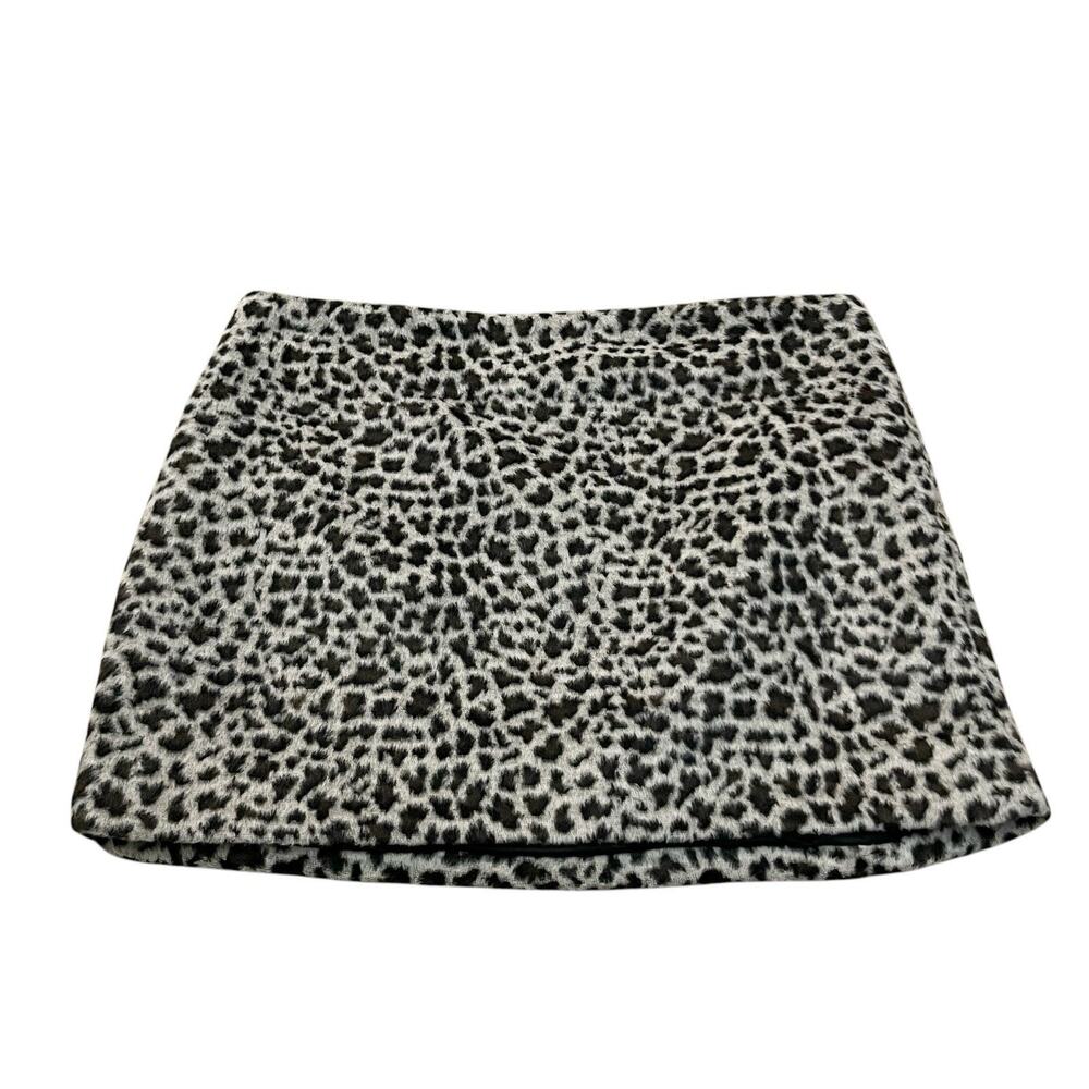 Zara Fuzzy Animal Print Mini Skirt Small Straight Fit Gray Multi Preppy Winter